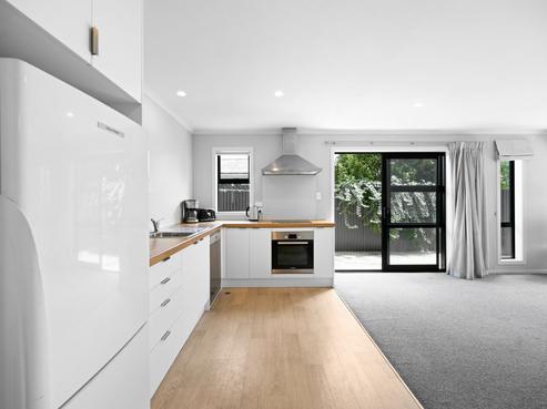 1/3 Charlemont Street, Whitiora