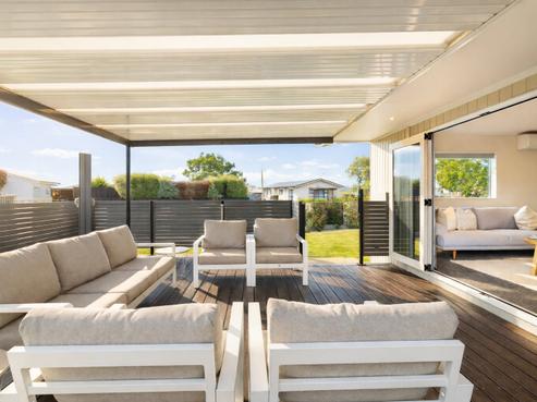 10 Sutton Avenue, Clive