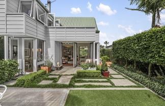 1/14A MacMurray Road, Remuera