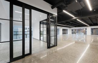 Office on Queen Street Full-Floor Opportunity