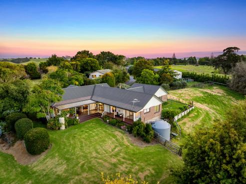 185 Woodhouse Road, Patumahoe