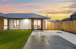 53 River Stone Drive, Halswell