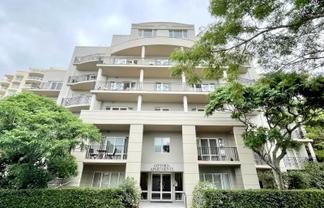 2A/18 Joseph Banks Terrace, Newmarket