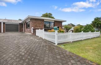 2A Blundell Place, Katikati