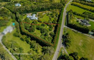 196 Valley Views, Turitea