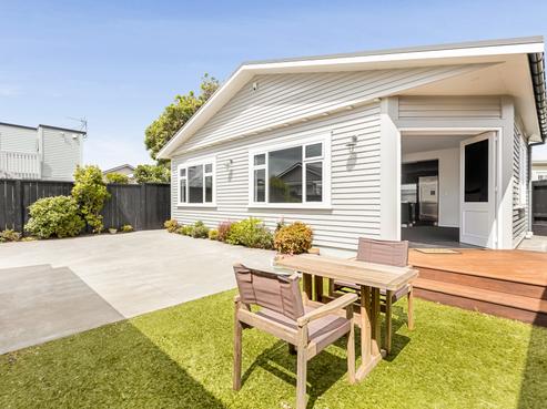 10A Strathavon Road, Miramar