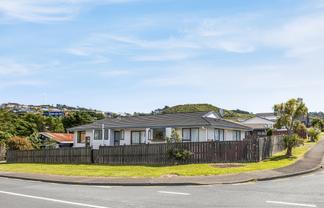 1 Ashton Fitchett Drive, Brooklyn