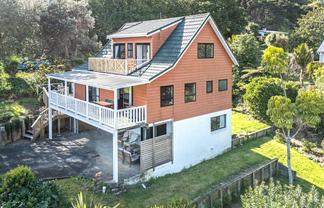 42 Kowhai Drive, Coromandel