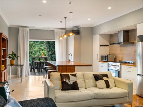 82 Upland Road, Aongatete