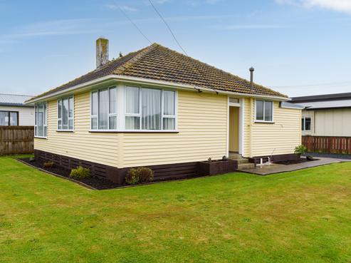 1 Saunders Road, Mosgiel