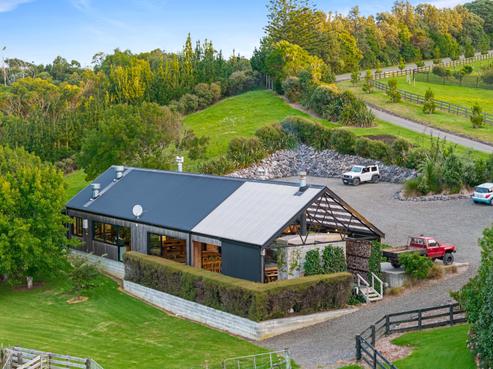 376 Taiapa Road, Muriwai