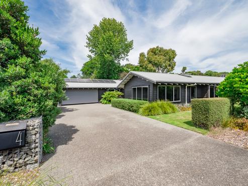 4 Ferndale Drive, Waikanae