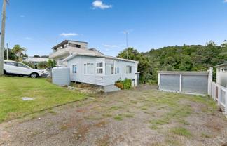 5 Rewa Road, Maraetai