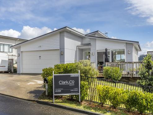 8 Polestar Lane, Whitby