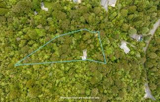 408A Scenic Drive, Waiatarua