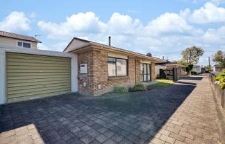 10B Frances Street, Hamilton East