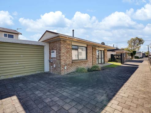 10B Frances Street, Hamilton East