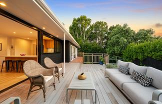 2 Carlisle Street, Glendowie