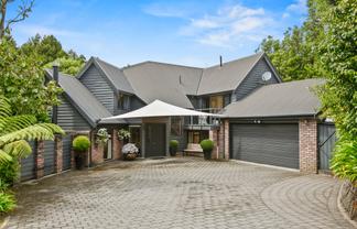 38 Brooklands Road, Brooklands