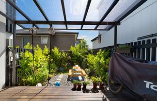 2/11 Scanlen Terrace, Kelston