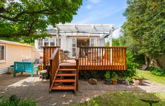 12 Achilles Crescent, Devonport