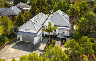 10 Olwyn Place, Greenhithe