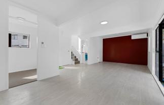 11/19A Gray Avenue, Mangere East