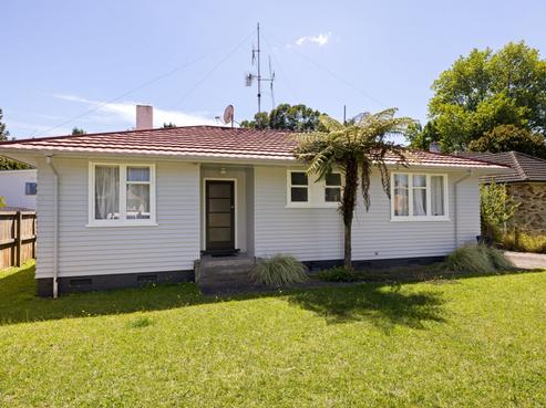 10 Allenby Street, Bader