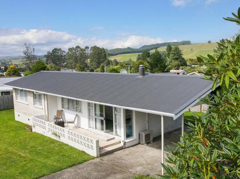 1 Bay Grove, Pukehangi
