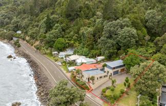 372-374 Thames Coast Road, Thornton Bay