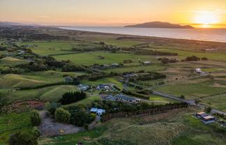 55 Pukenamu Road, Te Horo