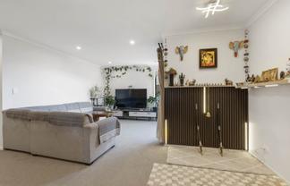 9B Hollinbrigg Place, Manurewa