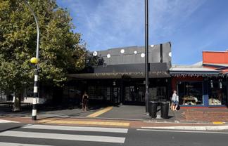 High-profile Ponsonby Road retail with courtyard