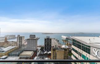 2103/10 Commerce Street, Auckland Central