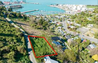 11 Harmans Road, Lyttelton