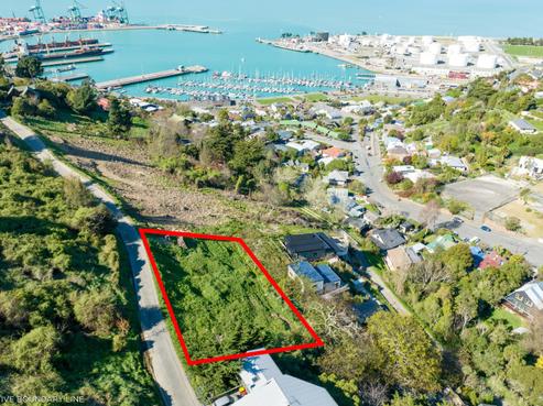 11 Harmans Road, Lyttelton