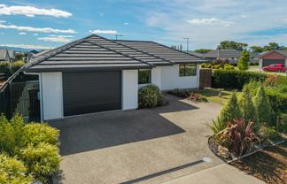 2 Bedfont Street, Richmond