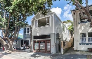 126A The Parade, Island Bay
