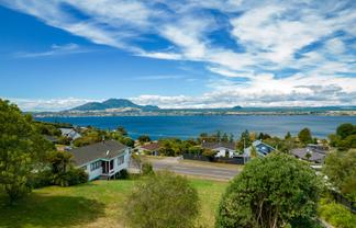 102 Wakeman Road, ACACIA BAY