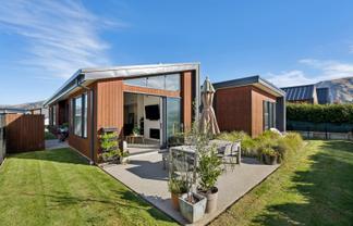 13 Campbell Road, Wanaka
