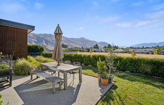 13 Campbell Road, Wanaka