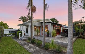 18 Alberta Street, Point Chevalier