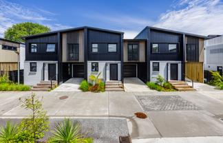 14 Kaaramuramu Lane, Mangere Bridge