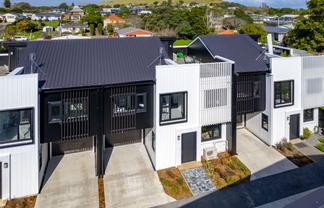 4 Kaaramuramu Lane, Mangere Bridge