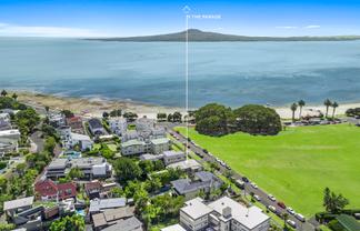 11 The Parade, Saint Heliers