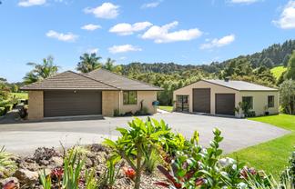 29 Waterfall Way, MAUNGATAPERE