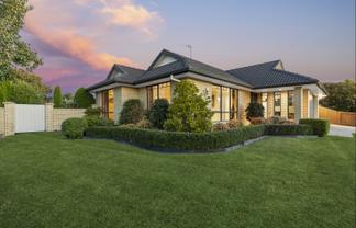 2 Cooper Crescent, Cambridge