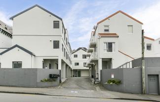 6/142 Ghuznee Street, Te Aro