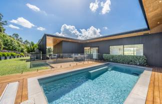 27 Brownhill Road, Whitford