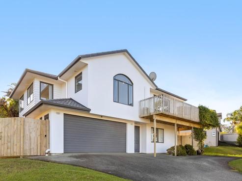 7 Rivervale Grove, Stanmore Bay